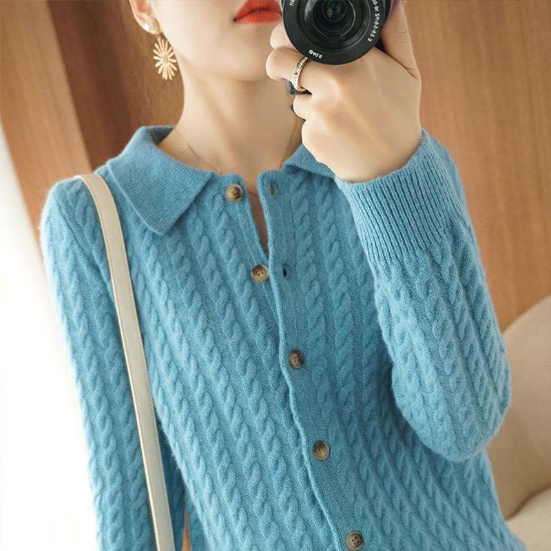 Spring And Autumn New Western Style Lapel Knitted Sweater