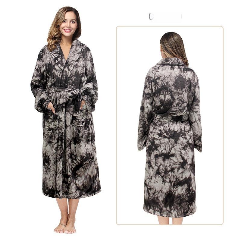 Flannel Couple Lapel Solid Print Nightgown