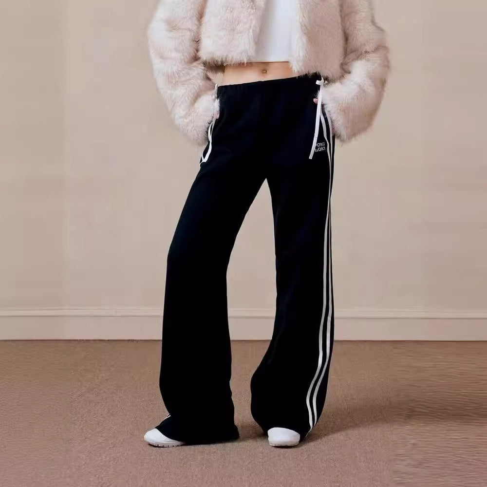Women's Oversized Bowed Sweats