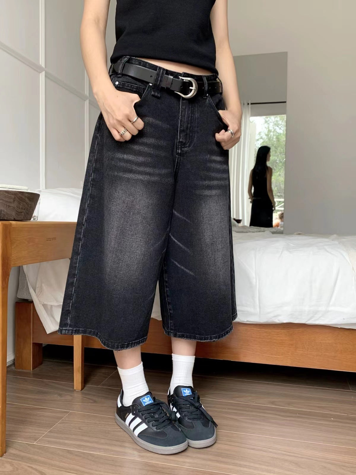 High Waist Wide Leg Cropped Denim Shorts Black Washed