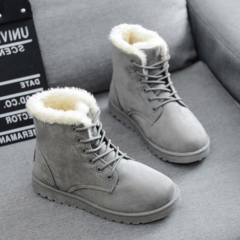 Flat-heel Women Boots