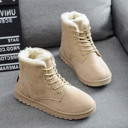Flat-heel Women Boots