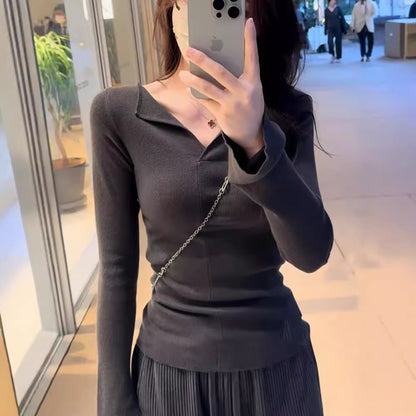 V-neck Long Sleeve Bottoming Slim-fit Flattering Sweater Knitwear