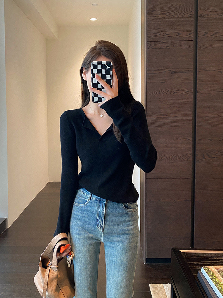 V-neck Long Sleeve Bottoming Slim-fit Flattering Sweater Knitwear