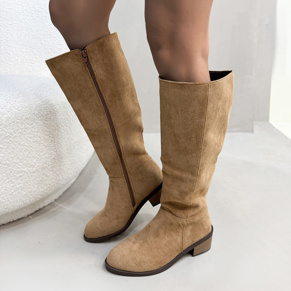 Chunky Heel Suede Side Zipper Boots