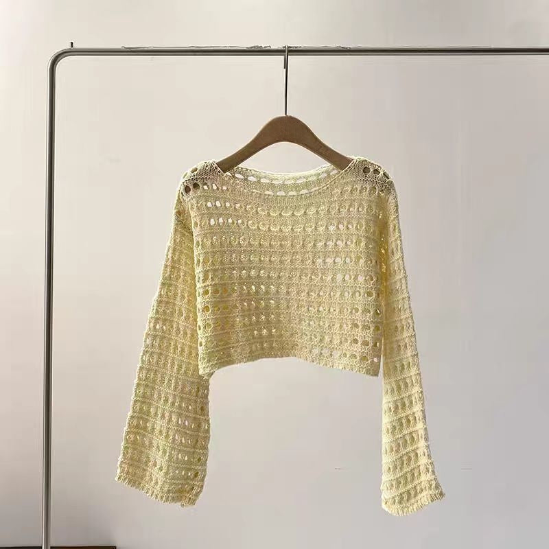Women's Short Long-sleeved Sweater
